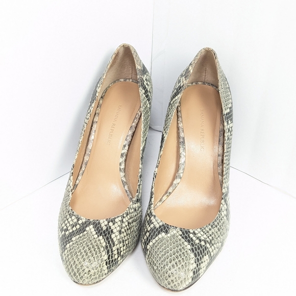 Banana republic leather snake skin pattern heels - Picture 11 of 16